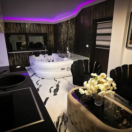 شقة فندقية Luxury كرايوفا